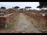 05281 ostia - regio iii - insula xii - insula xiii - casette tipo (iii,xii,1-2 - iii,xiii,1-2) - via della casette tipo - bli ri sueden - 09-2023.jpg